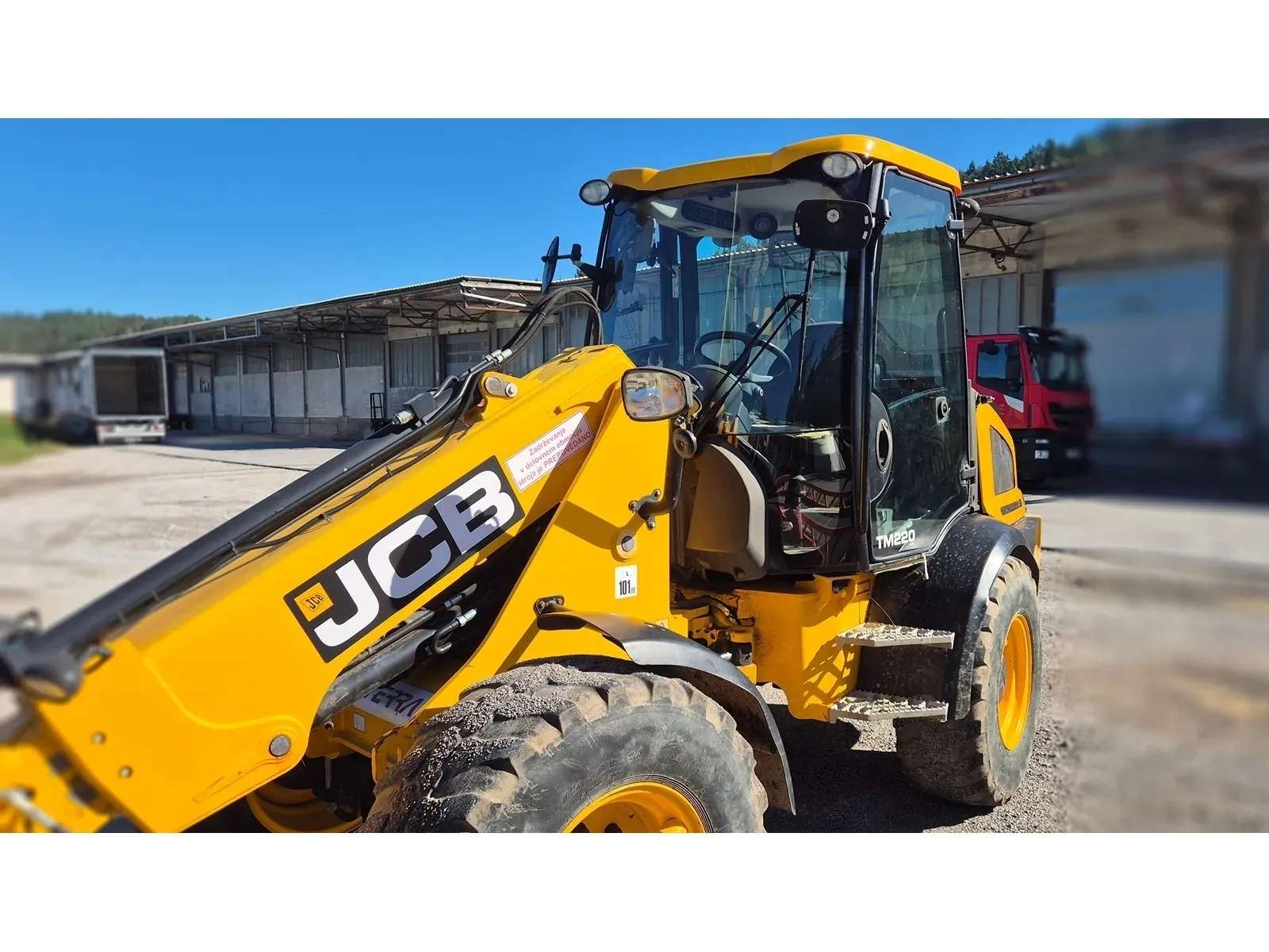 2017 JCB TCM220 T4-C Telescopic Handlers - Image 7