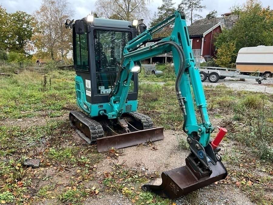 2017 Kobelco SK18 excavator with machine trailer and attachments - Image 65