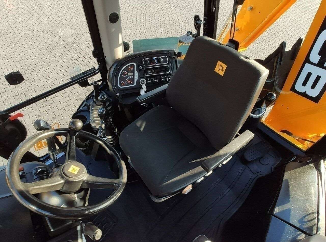 2014 JCB 3CX backhoe loader - Image 9