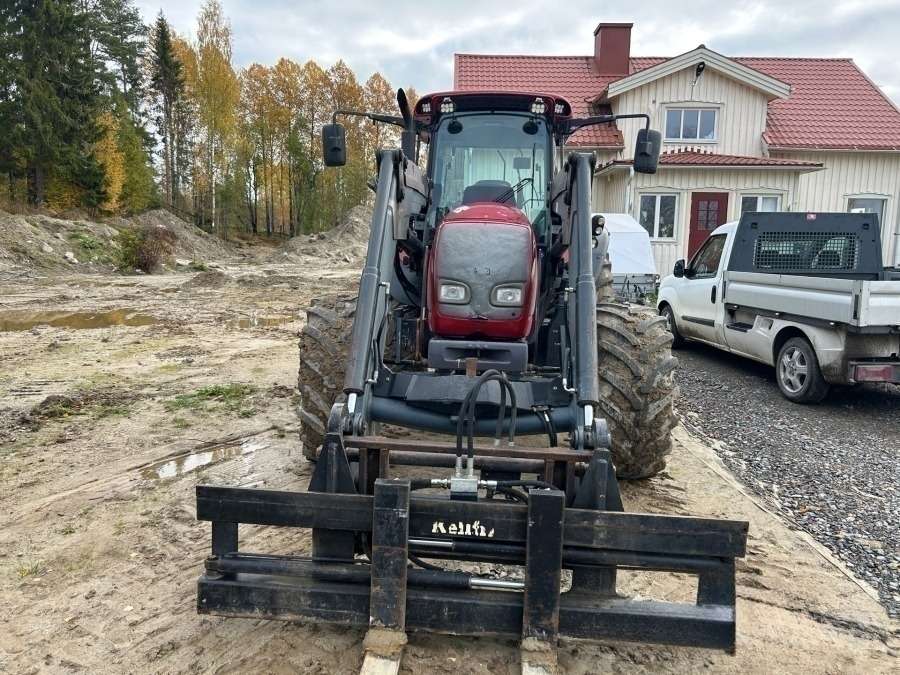 2005 Valtra C130 with snow thrower Tractor - Image 80