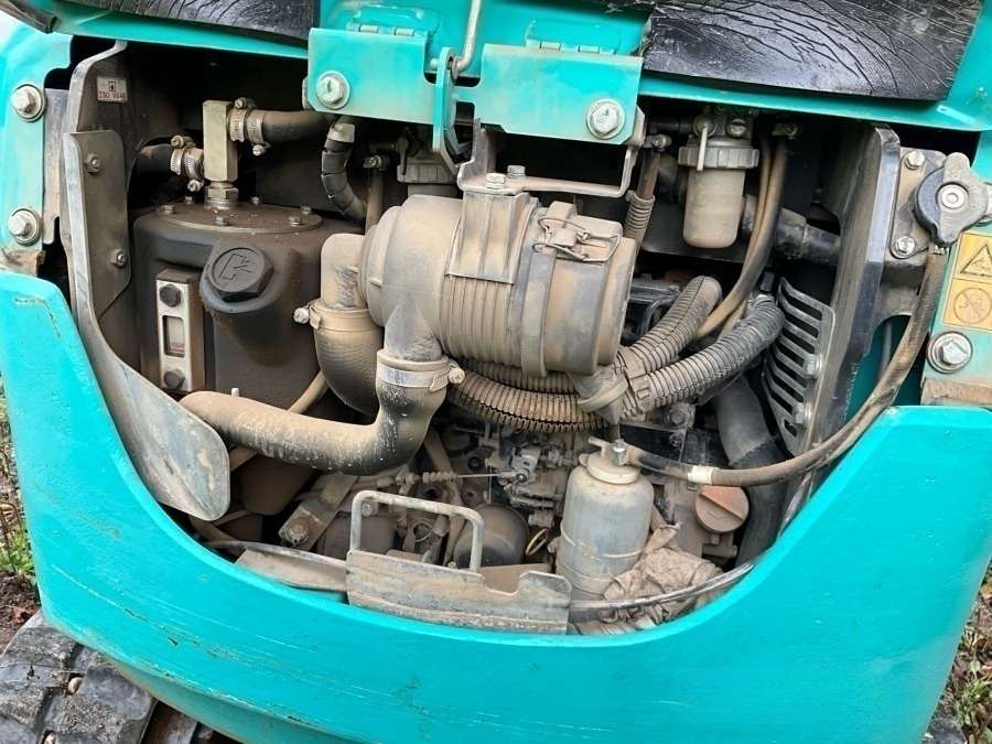 2017 Kobelco SK18 excavator with machine trailer and attachments - Image 93